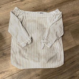 Banana republic off shoulder shirt